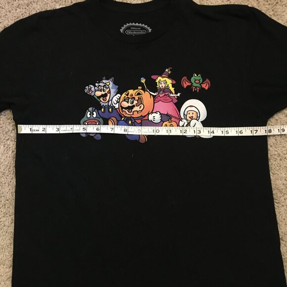 Official Nintendo Halloween Super Mario Graphic T-Shirt Small Black - Picture 10 of 12